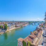 Vue panoramique d'Orléans illustrant le dynamisme du marché de l'investissement immobilier local